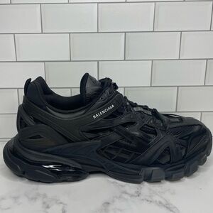 Balenciaga Men’s Track 2 - Black 
Size: 46 (US 13)